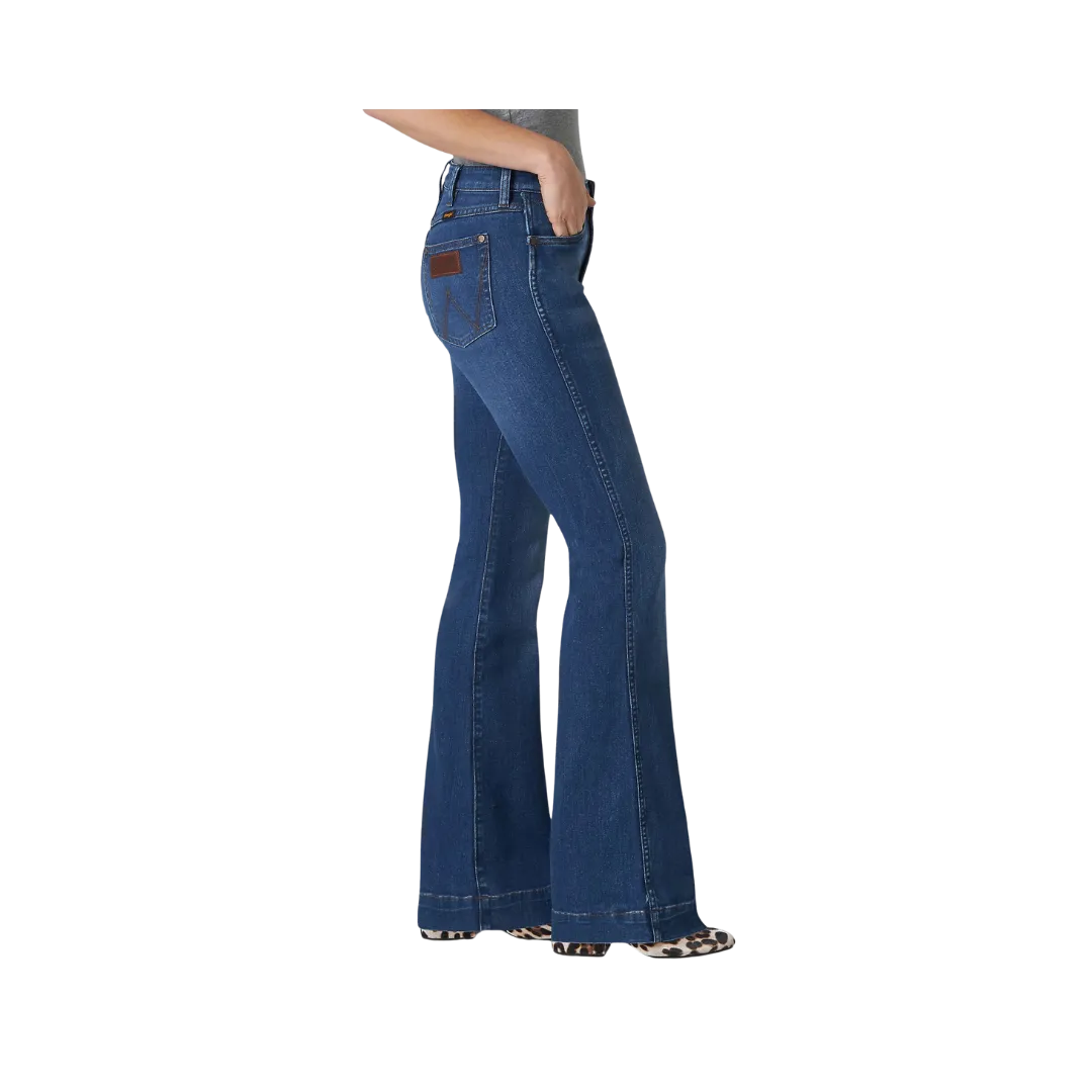 Wrangler Women's Retro Premium High Rise Trouser Jean